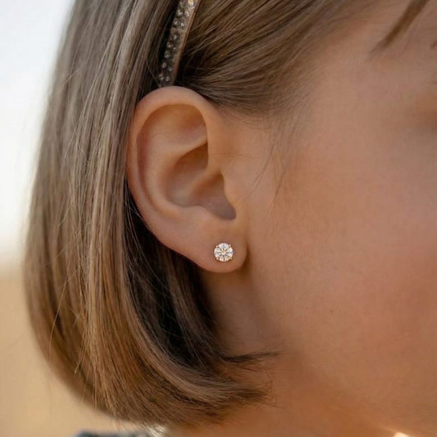 ARETES CON ZIRCONES 4.4MM