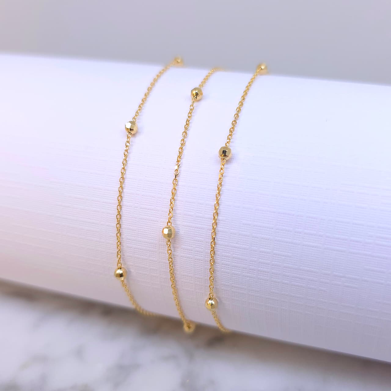 PULSERA CON BOLAS DIAMANTADAS